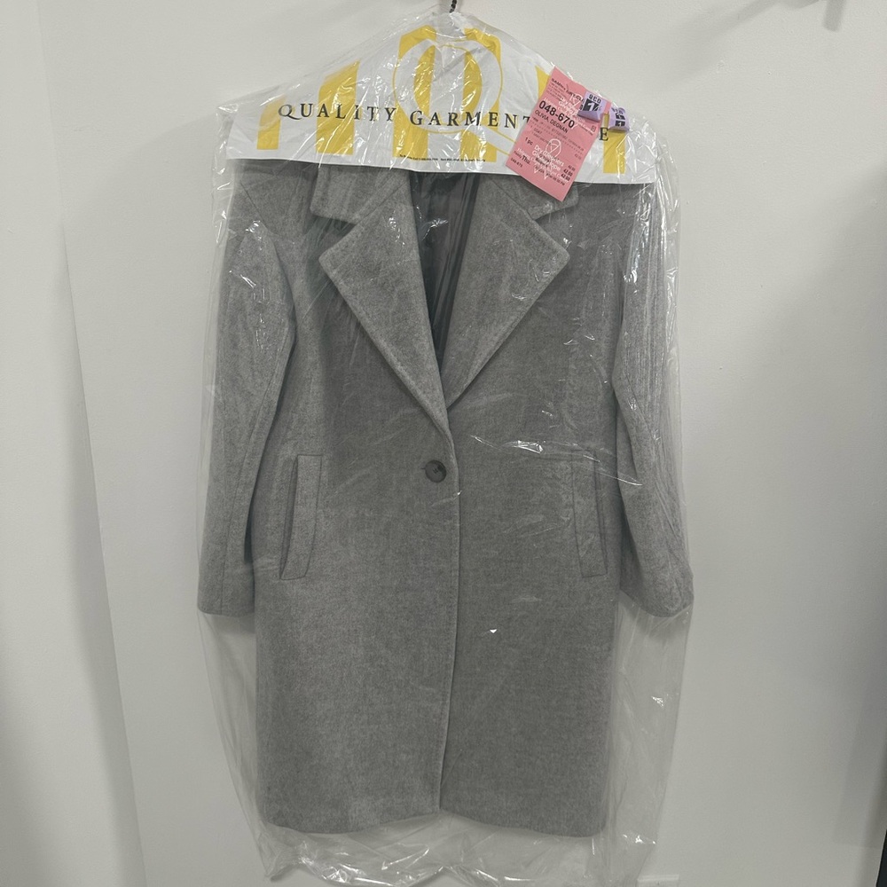 Aritzia The Only Coat - Wool Cashmere